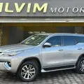TOYOTA HILUX SW4 2.8 SRX 4X4 16V TURBO INTERCOOLER DIESEL 4P AUTOMÁTICO TOYOTA HILUX SW4 2.8 SRX 4X4 16V TURBO INTERCOOLER DIESEL 4P AUTOMÁTICO