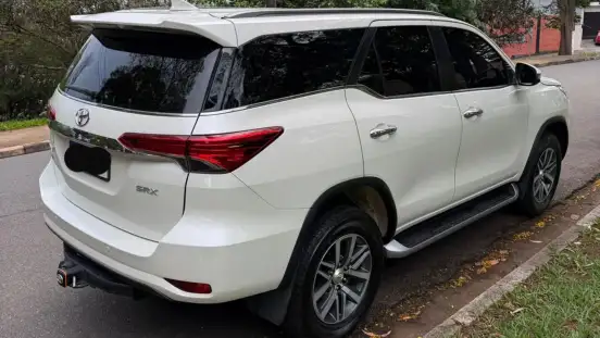 TOYOTA-HILUX SW4-2019