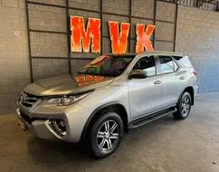 TOYOTA HILUX SW4 2.7 SR 4X2 16V FLEX 4P AUTOMÁTICO TOYOTA HILUX SW4 2.7 SR 4X2 16V FLEX 4P AUTOMÁTICO