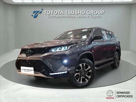 TOYOTA-HILUX SW4-2026