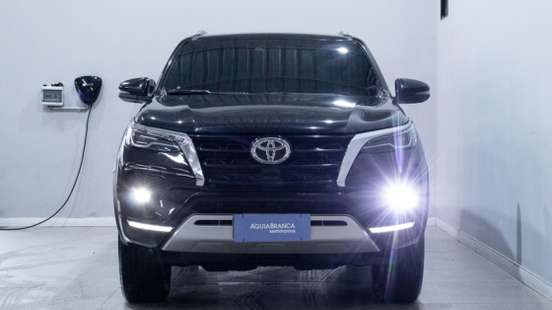 TOYOTA-HILUX SW4-2020