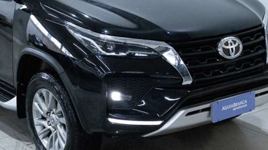 TOYOTA-HILUX SW4-2020