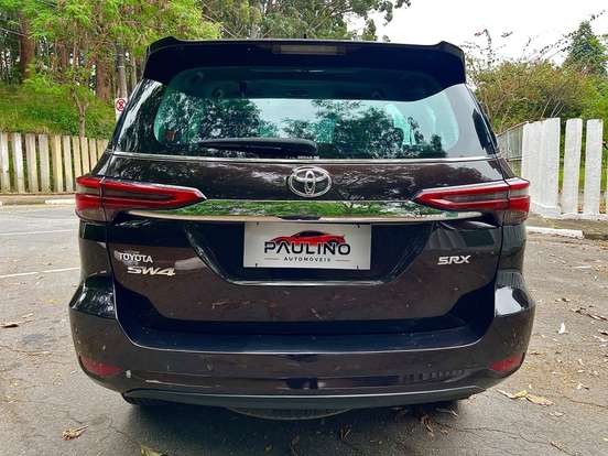 TOYOTA-HILUX SW4-2020