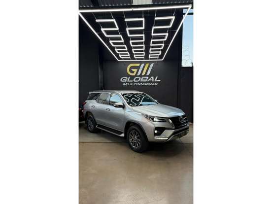 TOYOTA-HILUX SW4-2021