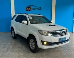 TOYOTA HILUX SW4 3.0 SRV 4X4 16V TURBO INTERCOOLER DIESEL 4P AUTOMÁTICO TOYOTA HILUX SW4 3.0 SRV 4X4 16V TURBO INTERCOOLER DIESEL 4P AUTOMÁTICO