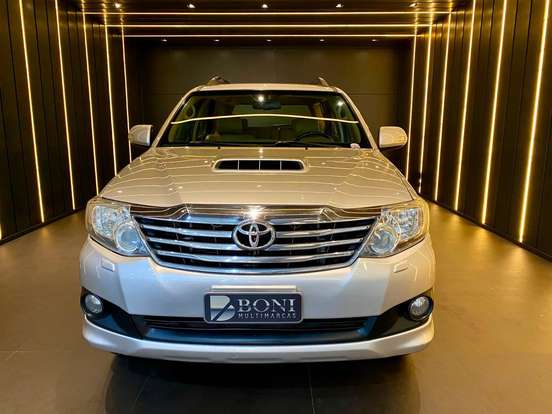 TOYOTA-HILUX SW4-3.0 SRV 4X4 16V TURBO INTERCOOLER DIESEL 4P AUTOMÁTICO TOYOTA-HILUX SW4-2012