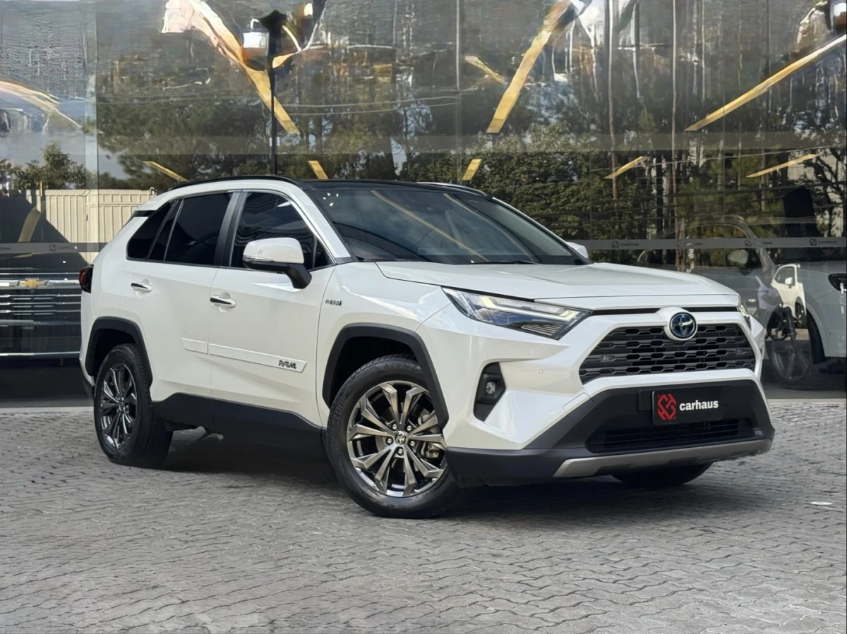 Toyota RAV4 — foto 3