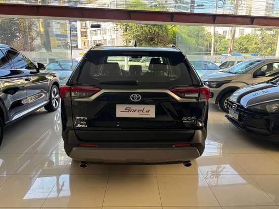 TOYOTA-RAV4-2020