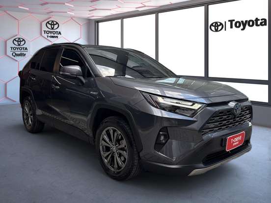 TOYOTA-RAV4-2024