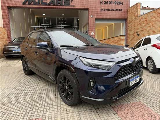 TOYOTA-RAV4-2024