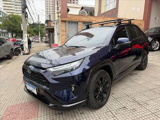 TOYOTA-RAV4-2024