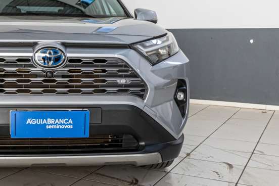 TOYOTA-RAV4-2022