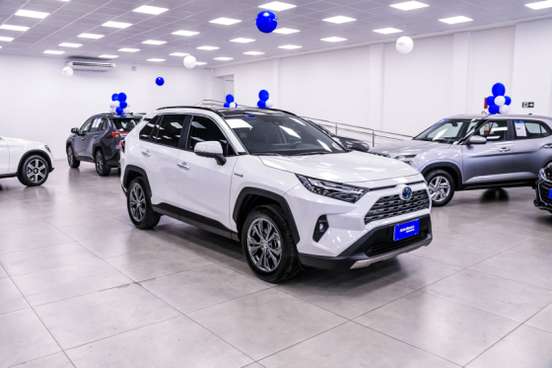 TOYOTA-RAV4-2025