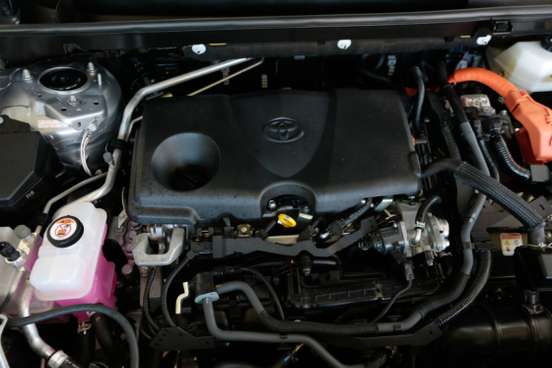 TOYOTA-RAV4-2025