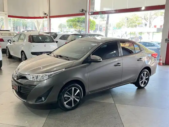 TOYOTA-YARIS-1.5 16V FLEX SEDAN XS MULTIDRIVE TOYOTA-YARIS-2019