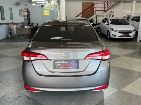 TOYOTA-YARIS-1.5 16V FLEX SEDAN XS MULTIDRIVE TOYOTA-YARIS-2019