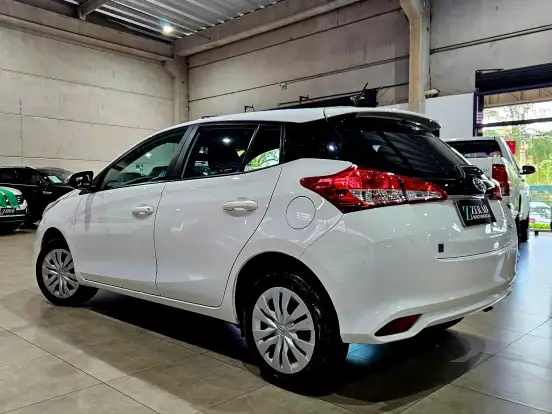 TOYOTA-YARIS-1.5 16V FLEX XL MULTIDRIVE TOYOTA-YARIS-2024