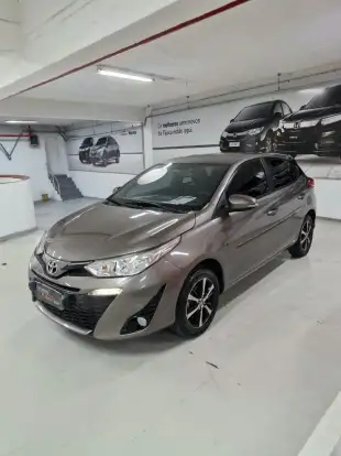 TOYOTA-YARIS-2020