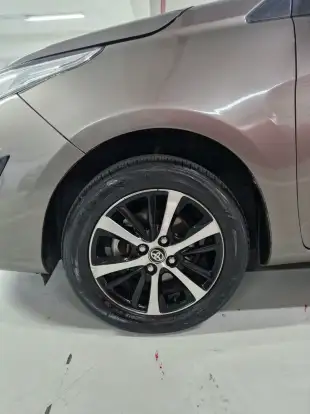 TOYOTA-YARIS-2020