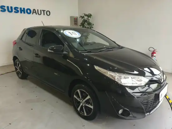 TOYOTA-YARIS-2019
