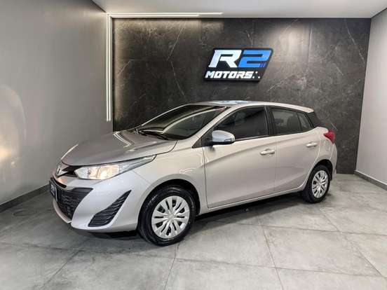 TOYOTA-YARIS-2020