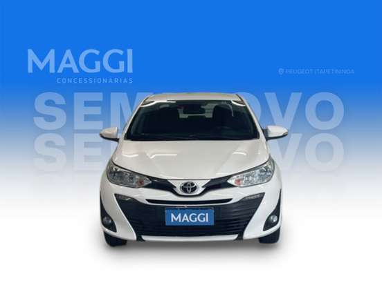 TOYOTA-YARIS-2020