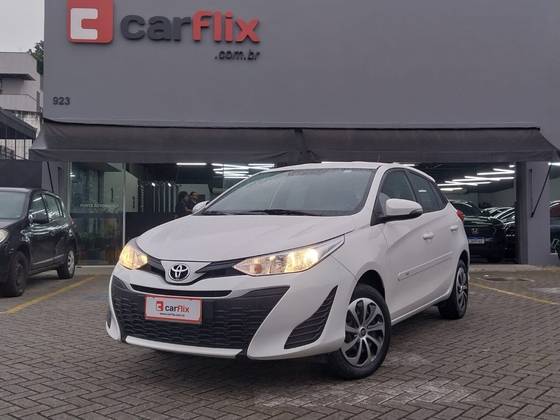 TOYOTA YARIS 1.3 16V FLEX XL LIVE MULTIDRIVE