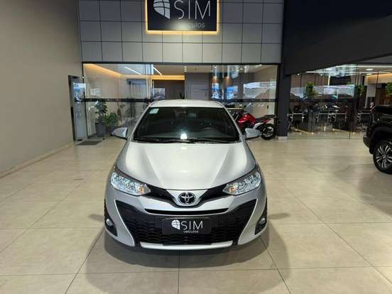 TOYOTA-YARIS-1.3 16V FLEX XL MULTIDRIVE TOYOTA-YARIS-2018