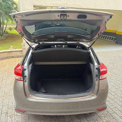 TOYOTA-YARIS-1.3 16V FLEX XL PLUS TECH MULTIDRIVE TOYOTA-YARIS-2019