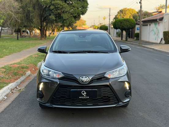 TOYOTA-YARIS-1.5 16V FLEX SEDAN XS CONNECT MULTIDRIVE TOYOTA-YARIS-2022