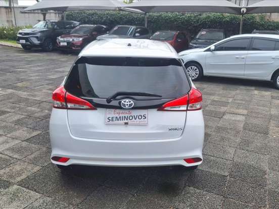 TOYOTA-YARIS-1.5 16V FLEX XL MULTIDRIVE TOYOTA-YARIS-2024