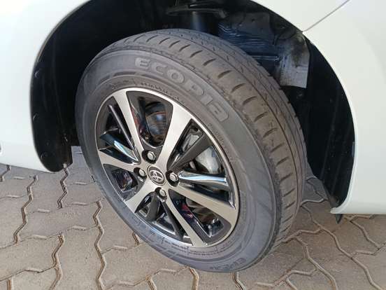 TOYOTA-YARIS-1.5 16V FLEX XLS MULTIDRIVE TOYOTA-YARIS-2019