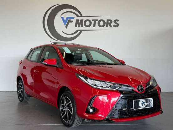 TOYOTA-YARIS-2023