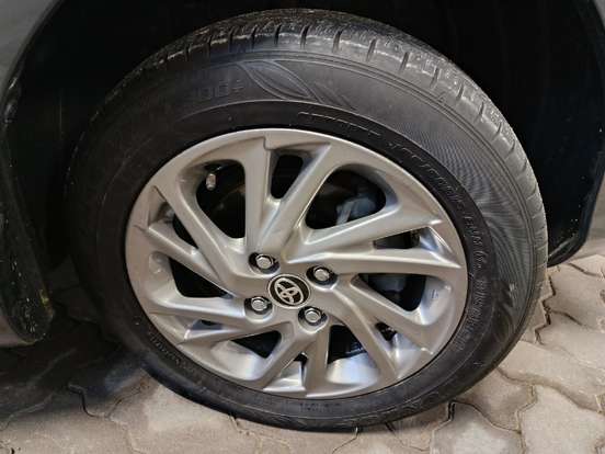 TOYOTA-YARIS-2023