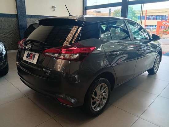 TOYOTA-YARIS-1.5 16V FLEX XS MULTIDRIVE TOYOTA-YARIS-2024