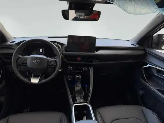 TOYOTA-YARIS CROSS-2026