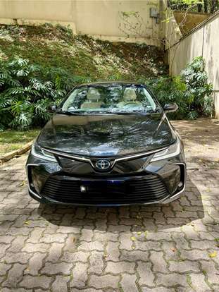 TOYOTA-COROLLA-2021
