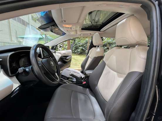 TOYOTA-COROLLA-2021