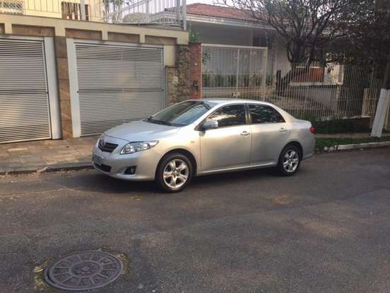 TOYOTA-COROLLA-2008