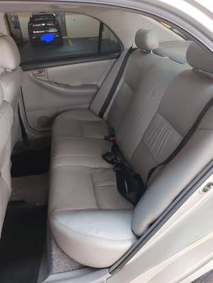 TOYOTA-COROLLA-2004