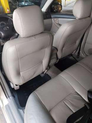 TOYOTA-COROLLA-2004