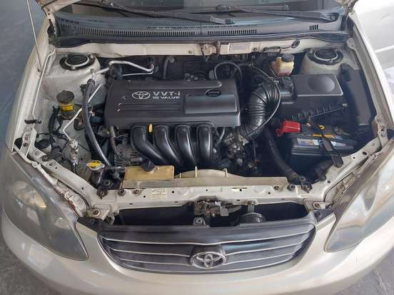 TOYOTA-COROLLA-1.8 XEI 16V GASOLINA 4P AUTOMÁTICO TOYOTA-COROLLA-2004
