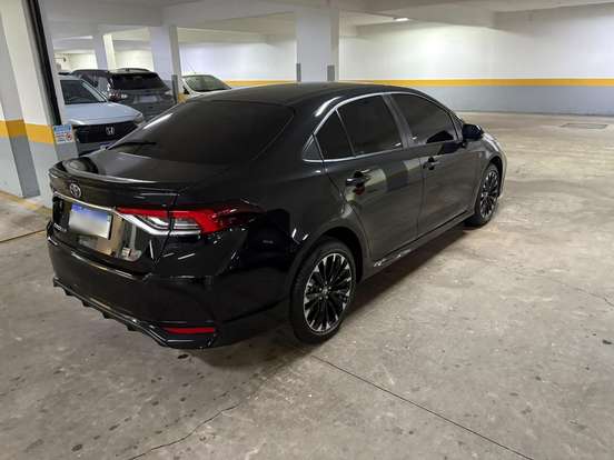 TOYOTA-COROLLA-2023