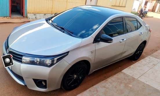 TOYOTA-COROLLA-2015