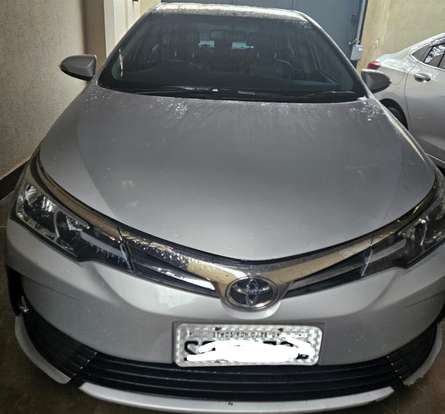 TOYOTA-COROLLA-2018