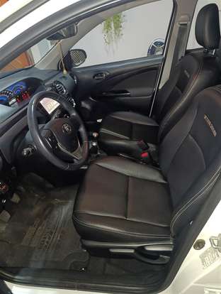 TOYOTA-ETIOS-2016