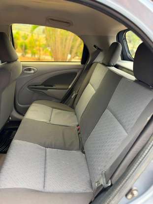 TOYOTA-ETIOS-2013