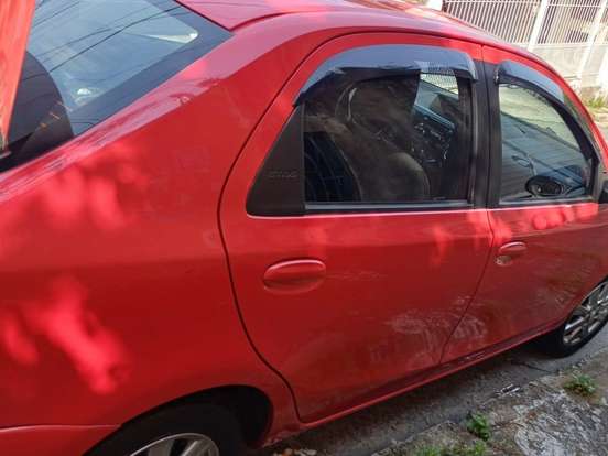 TOYOTA-ETIOS-1.5 X PLUS SEDAN 16V FLEX 4P AUTOMÁTICO TOYOTA-ETIOS-2018