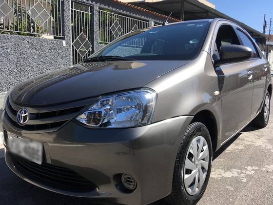TOYOTA ETIOS 1.5 XS SEDAN 16V FLEX 4P AUTOMÁTICO