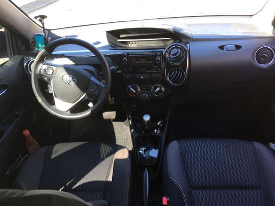 TOYOTA-ETIOS-1.5 XS SEDAN 16V FLEX 4P AUTOMÁTICO TOYOTA-ETIOS-2016